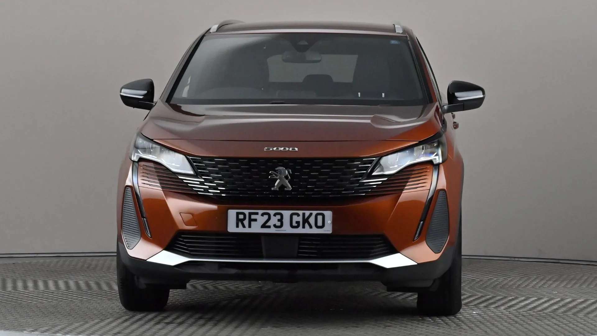 A 2023 PEUGEOT 5008 1.5 BlueHDi Allure Premium+ EAT8 A 2023 PEUGEOT 5008 1.5 BlueHDi Allure Premium+ EAT8
