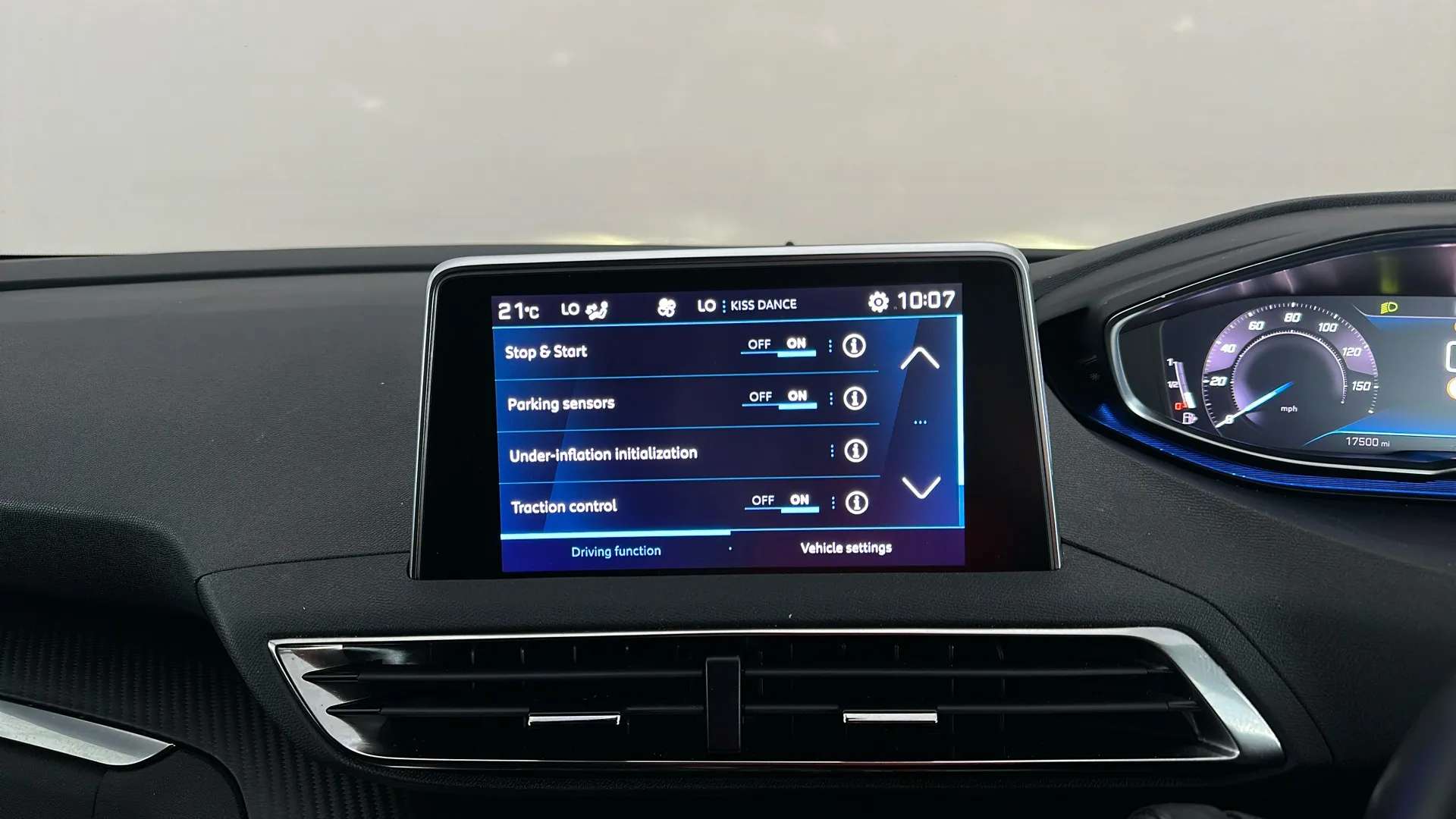 2023 PEUGEOT 5008 2023 PEUGEOT 5008