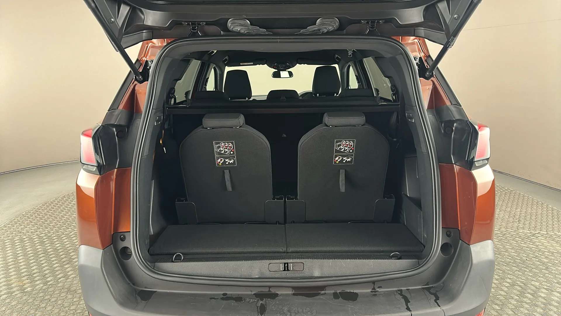 2023 PEUGEOT 5008 2023 PEUGEOT 5008
