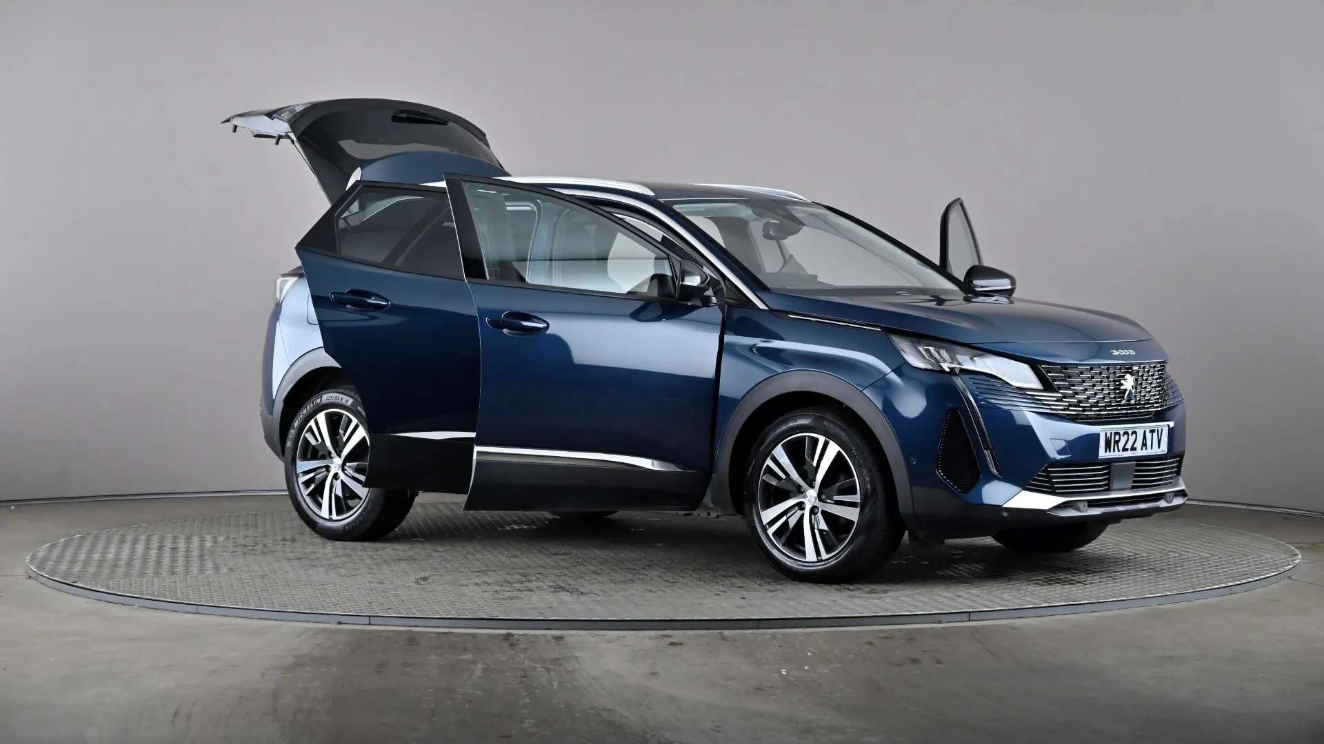 2022 PEUGEOT 3008 2022 PEUGEOT 3008