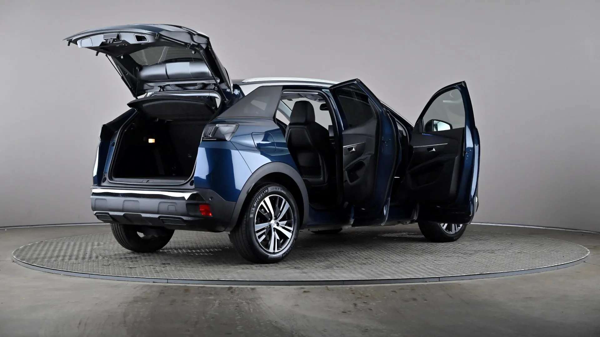 2022 PEUGEOT 3008 2022 PEUGEOT 3008