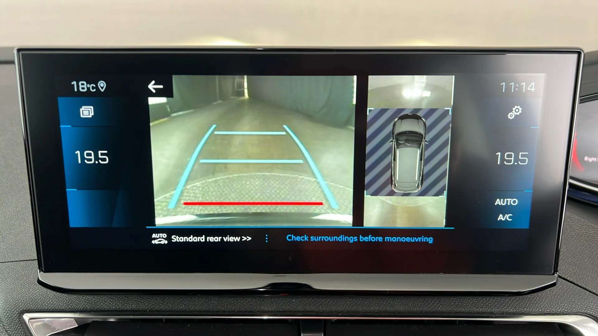 2022 PEUGEOT 3008 2022 PEUGEOT 3008