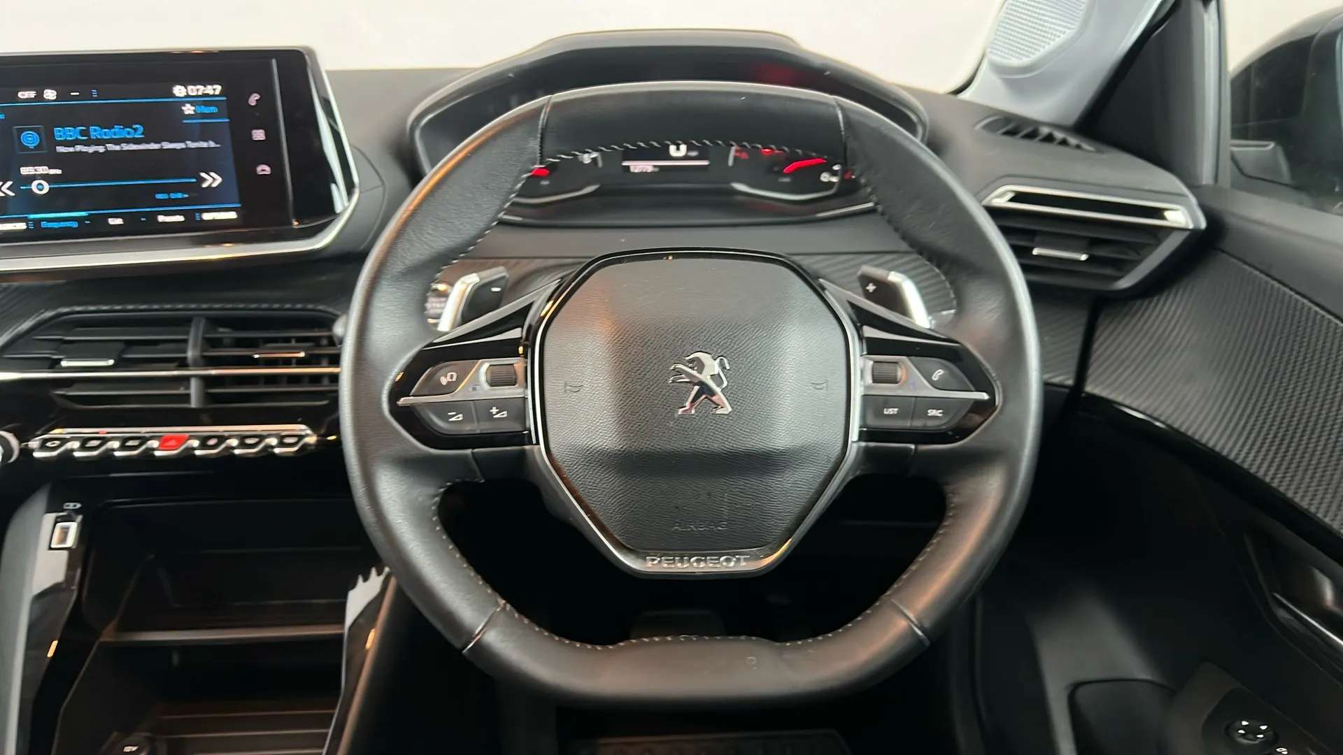2023 PEUGEOT 208 2023 PEUGEOT 208