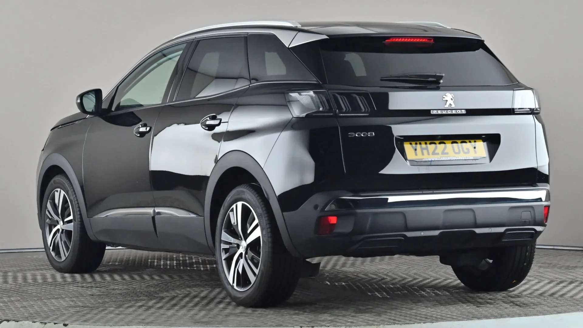 A 2022 PEUGEOT 3008 1.5 BlueHDi Allure Premium EAT8 A 2022 PEUGEOT 3008 1.5 BlueHDi Allure Premium EAT8
