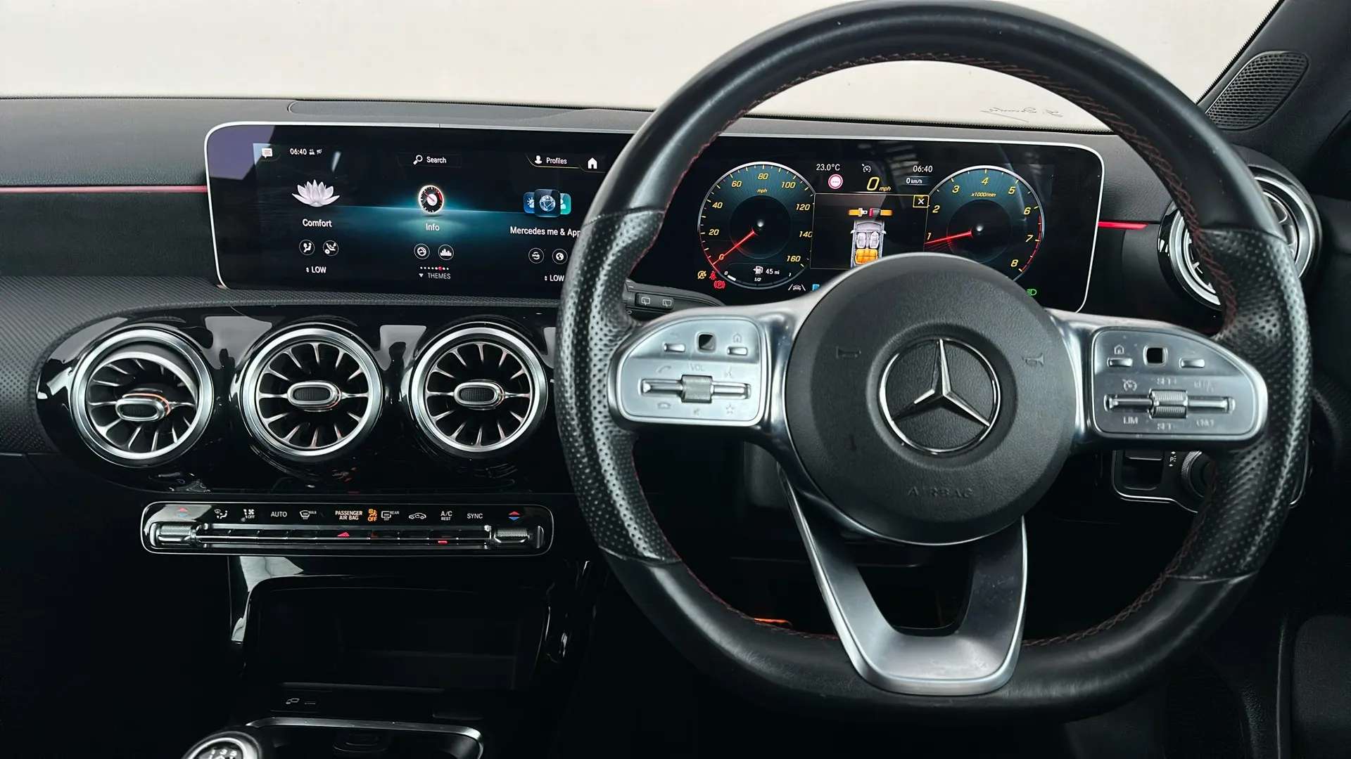 2019 MERCEDES-BENZ A CLASS 2019 MERCEDES-BENZ A CLASS