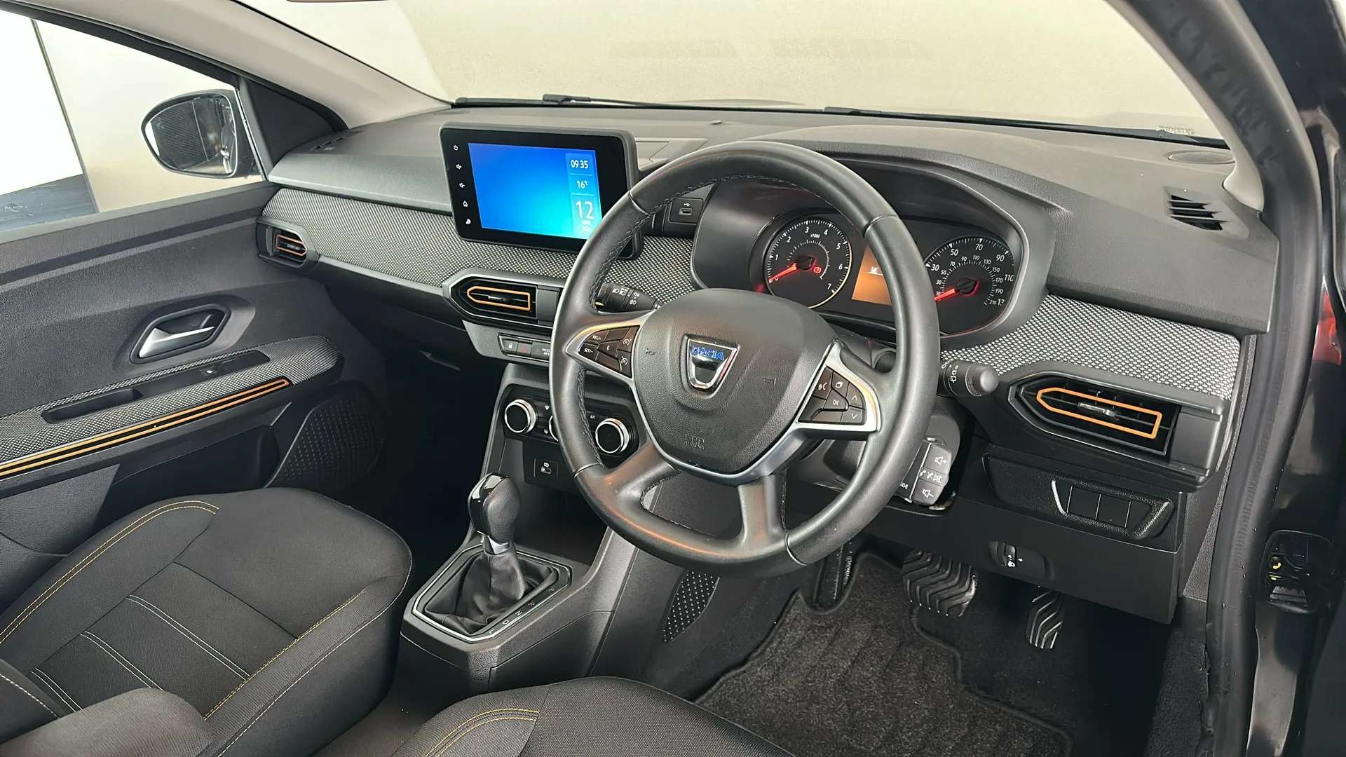 2022 DACIA SANDERO STEPWAY 2022 DACIA SANDERO STEPWAY