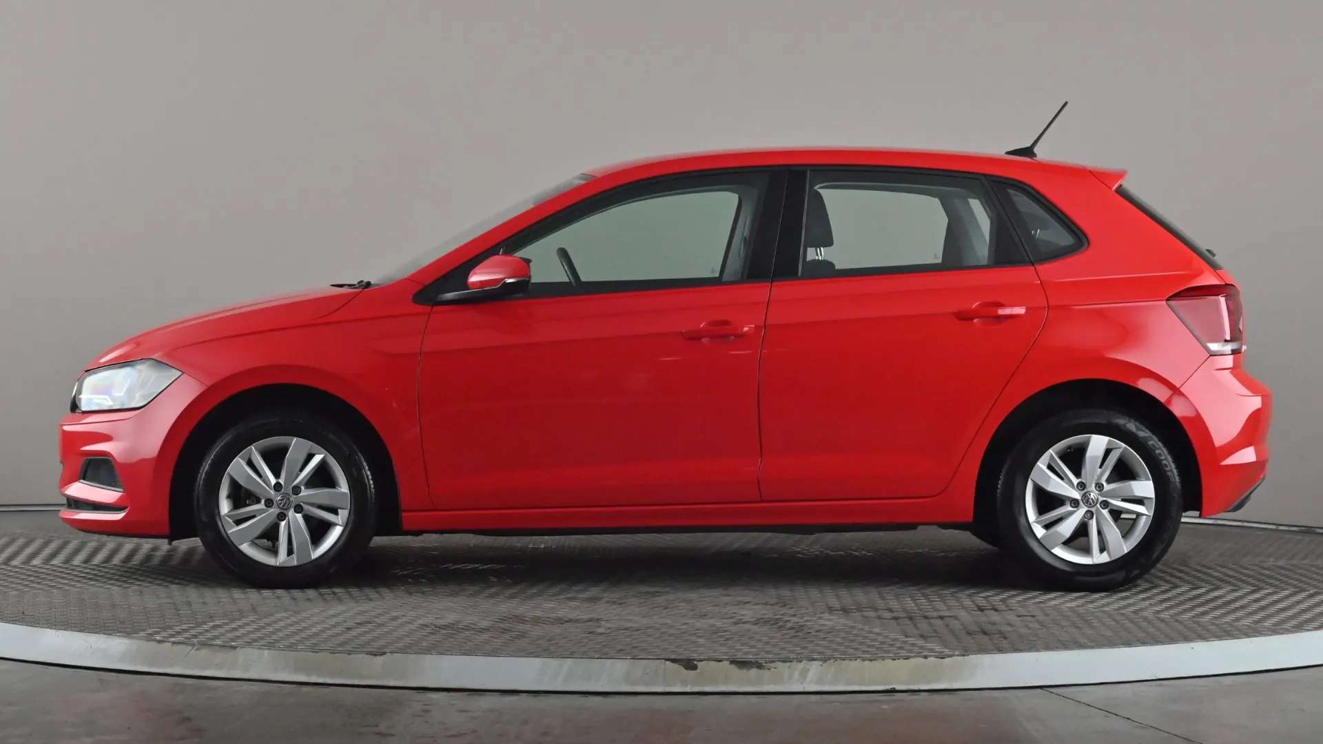 A 2020 VOLKSWAGEN POLO 1.0 EVO SE Tech Edition A 2020 VOLKSWAGEN POLO 1.0 EVO SE Tech Edition