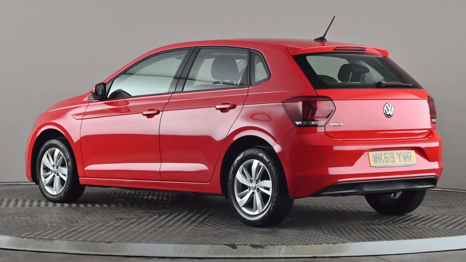 A 2020 VOLKSWAGEN POLO 1.0 EVO SE Tech Edition A 2020 VOLKSWAGEN POLO 1.0 EVO SE Tech Edition