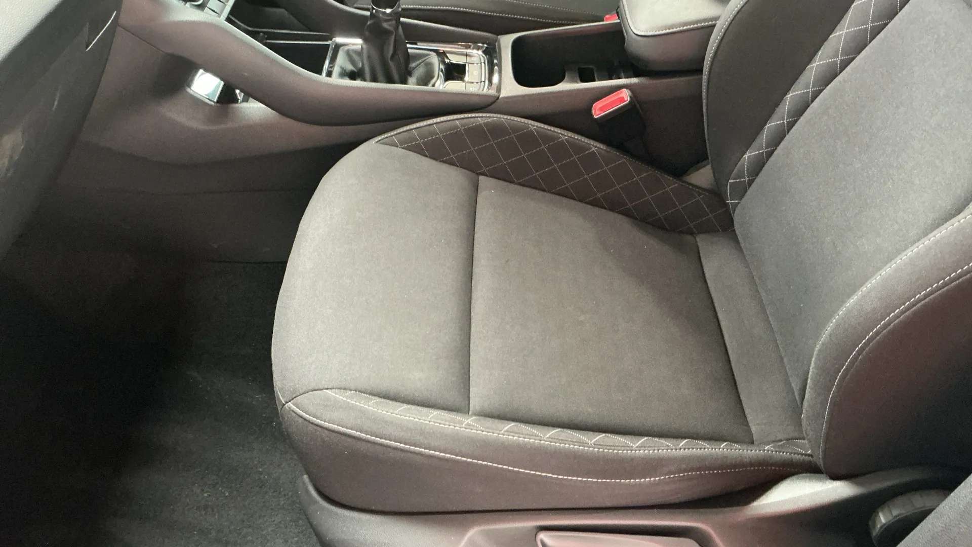 2020 SKODA KAROQ 2020 SKODA KAROQ