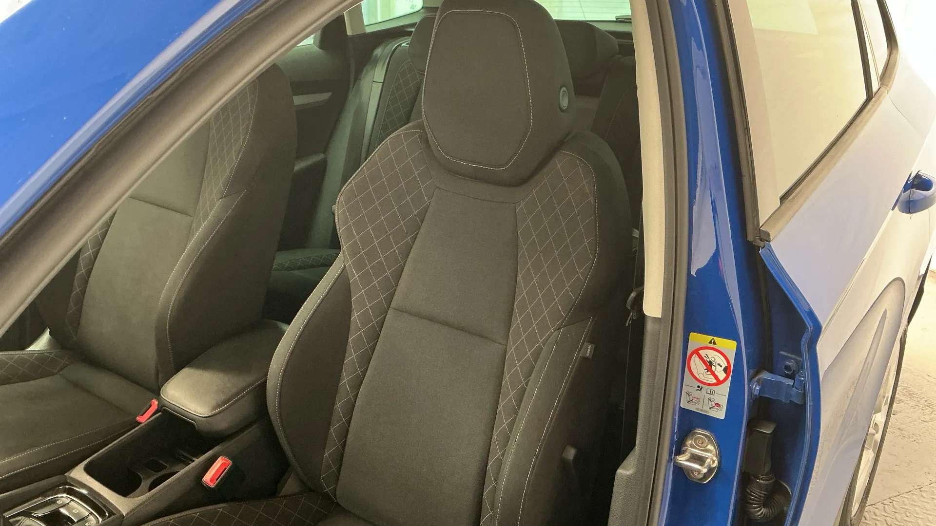 2020 SKODA KAROQ 2020 SKODA KAROQ