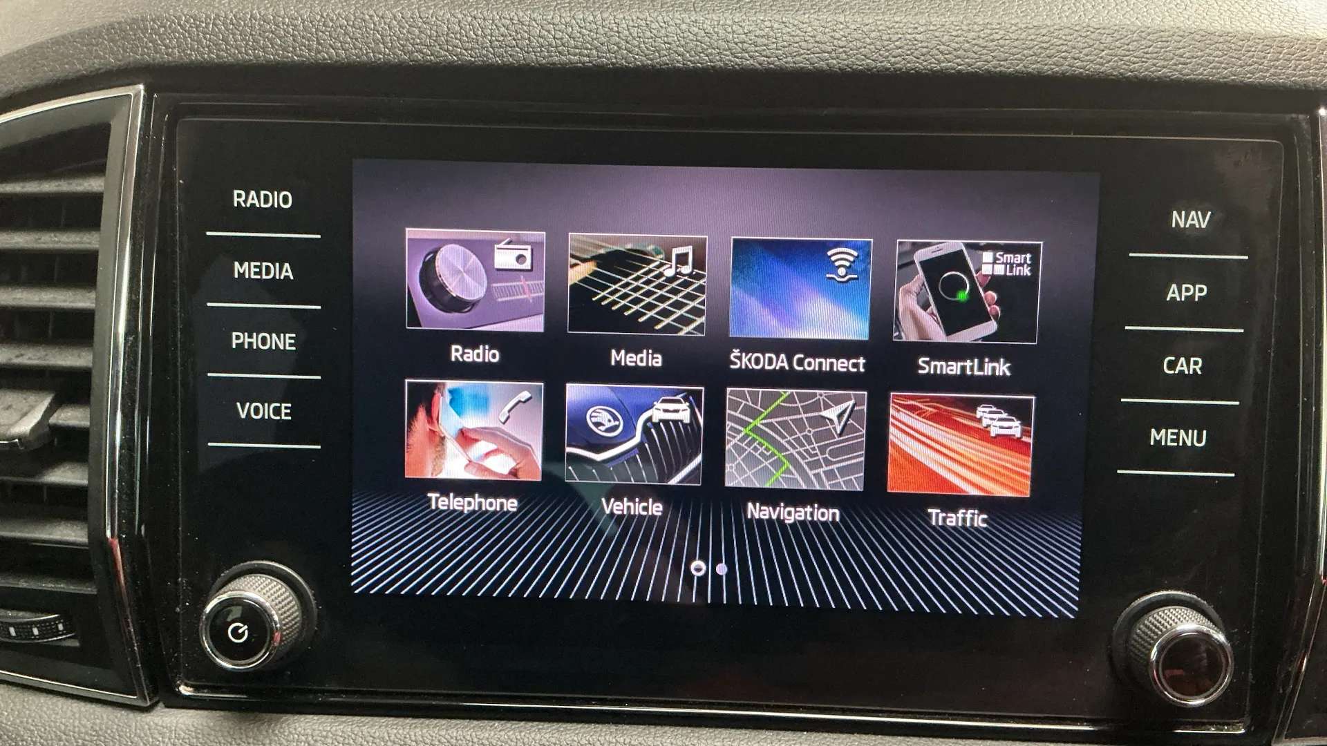 2020 SKODA KAROQ 2020 SKODA KAROQ