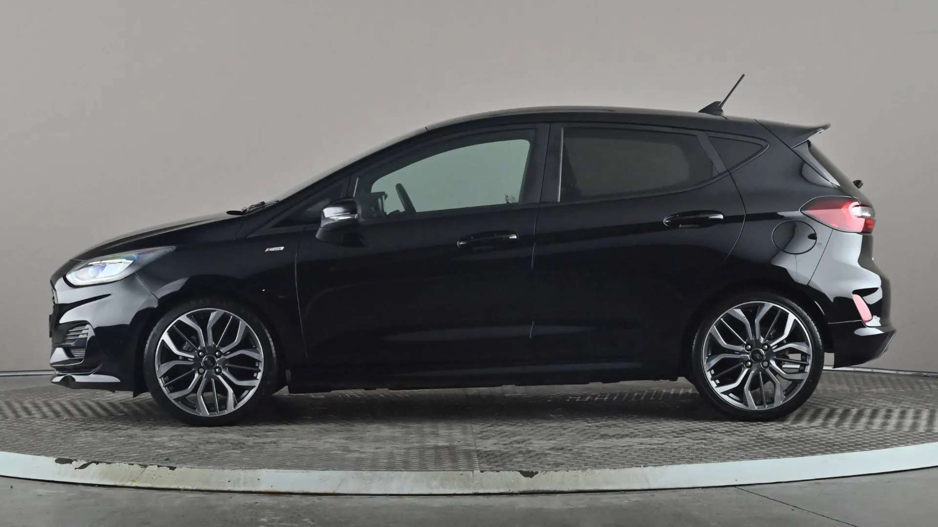 A 2023 FORD FIESTA 1.0 EcoBoost Hbd mHEV 125 ST-Line Vignale Auto A 2023 FORD FIESTA 1.0 EcoBoost Hbd mHEV 125 ST-Line Vignale Auto