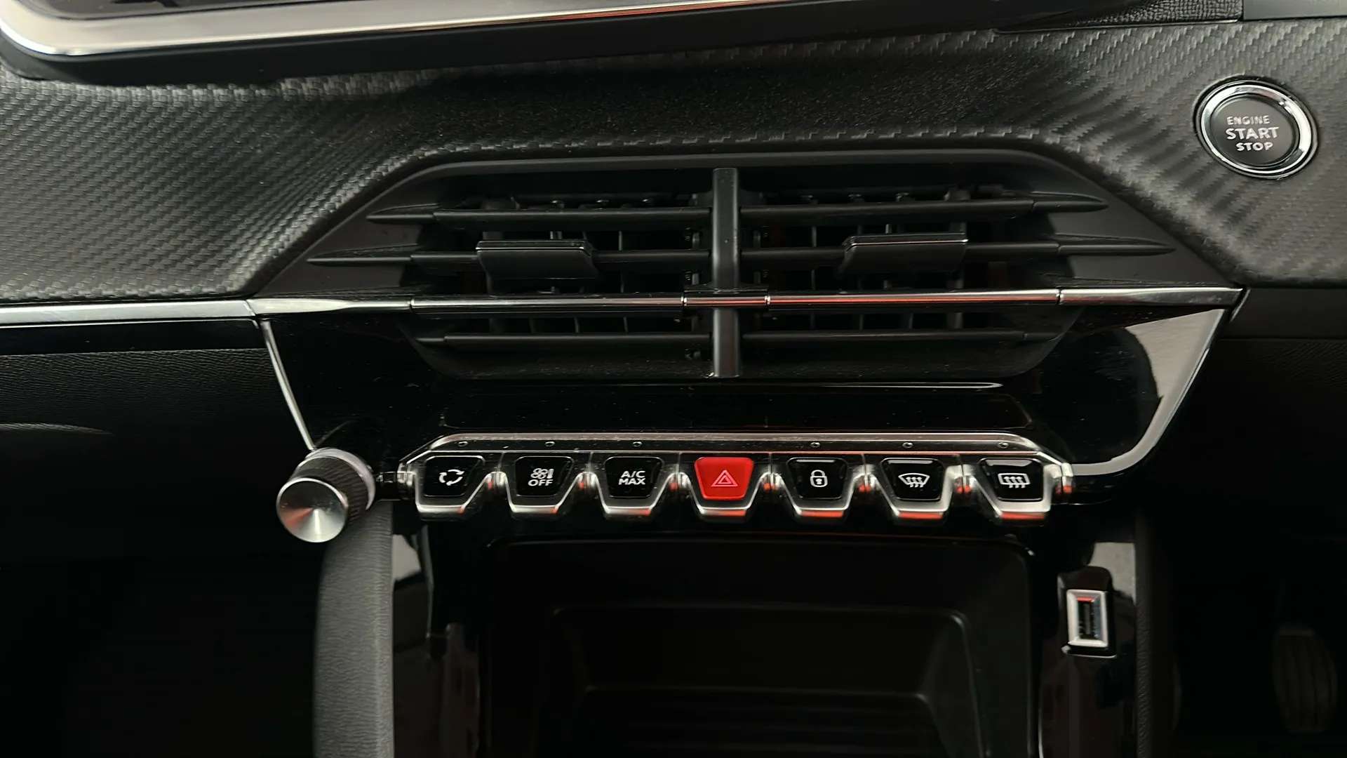 2020 PEUGEOT 208 2020 PEUGEOT 208