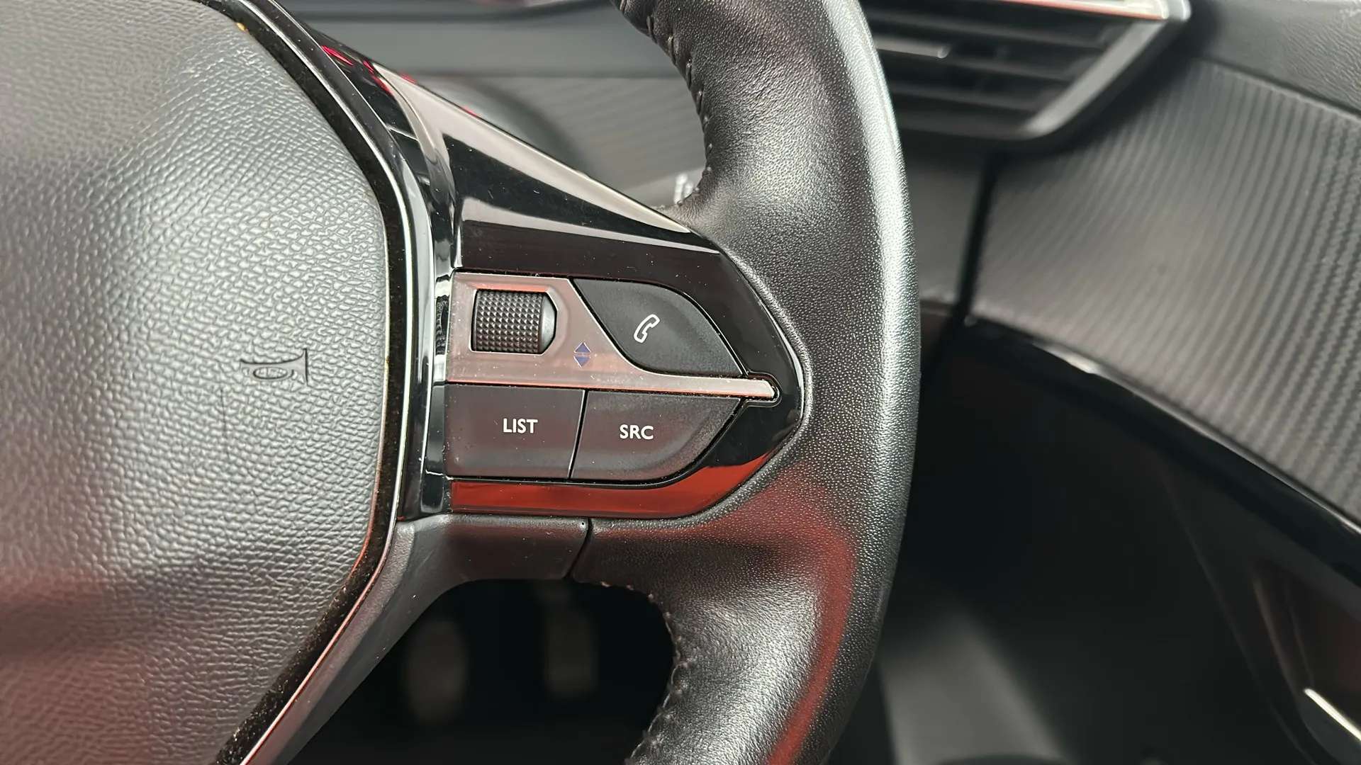 2020 PEUGEOT 208 2020 PEUGEOT 208