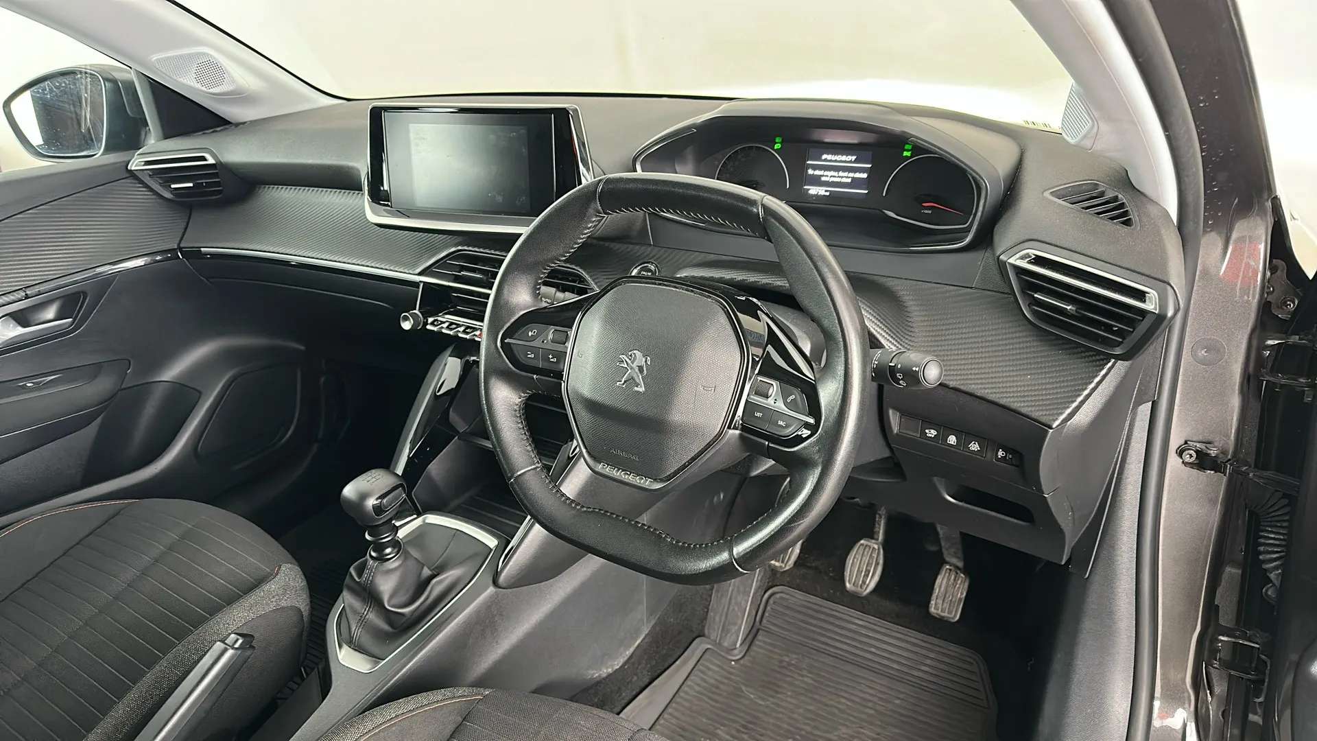 2020 PEUGEOT 208 2020 PEUGEOT 208