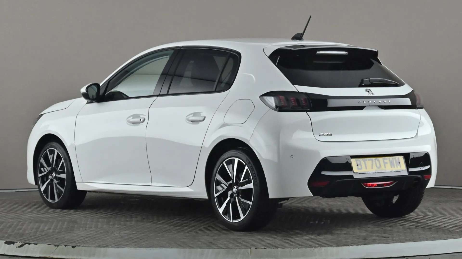 A 2020 PEUGEOT 208 1.2 PureTech 100 Allure A 2020 PEUGEOT 208 1.2 PureTech 100 Allure