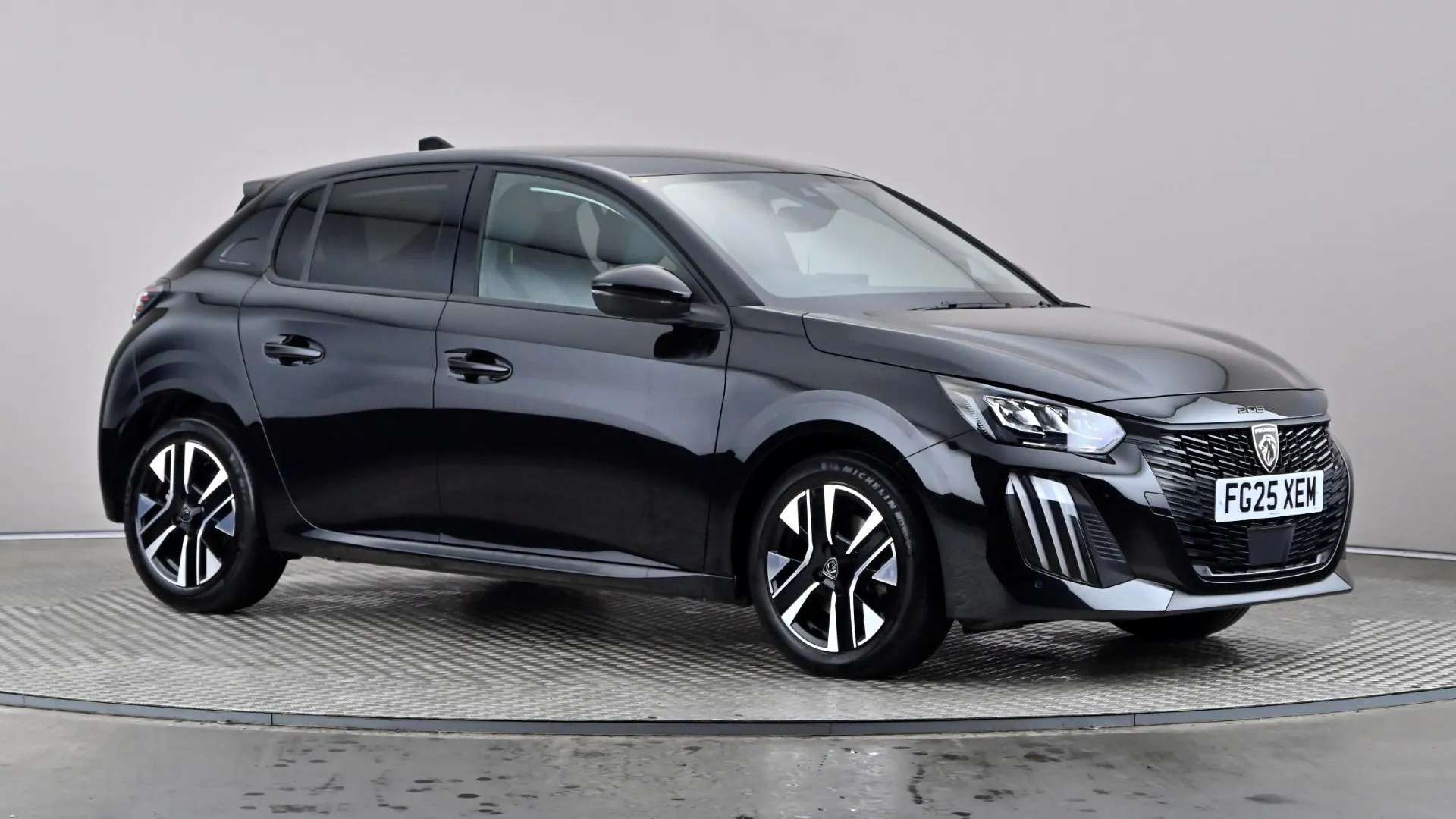 A 2025 PEUGEOT 208 1.2 PureTech 100 Allure A 2025 PEUGEOT 208 1.2 PureTech 100 Allure