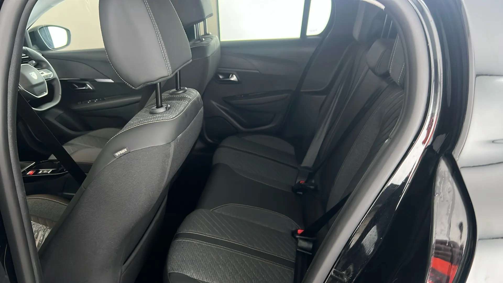 2025 PEUGEOT 208 2025 PEUGEOT 208