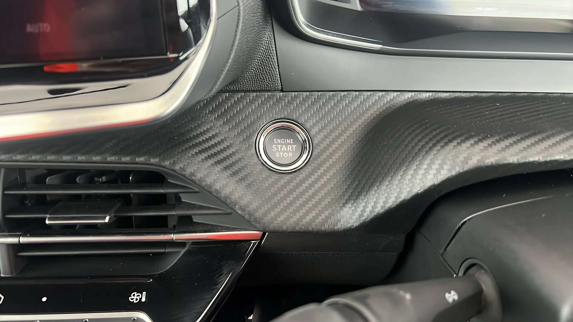 2025 PEUGEOT 208 2025 PEUGEOT 208