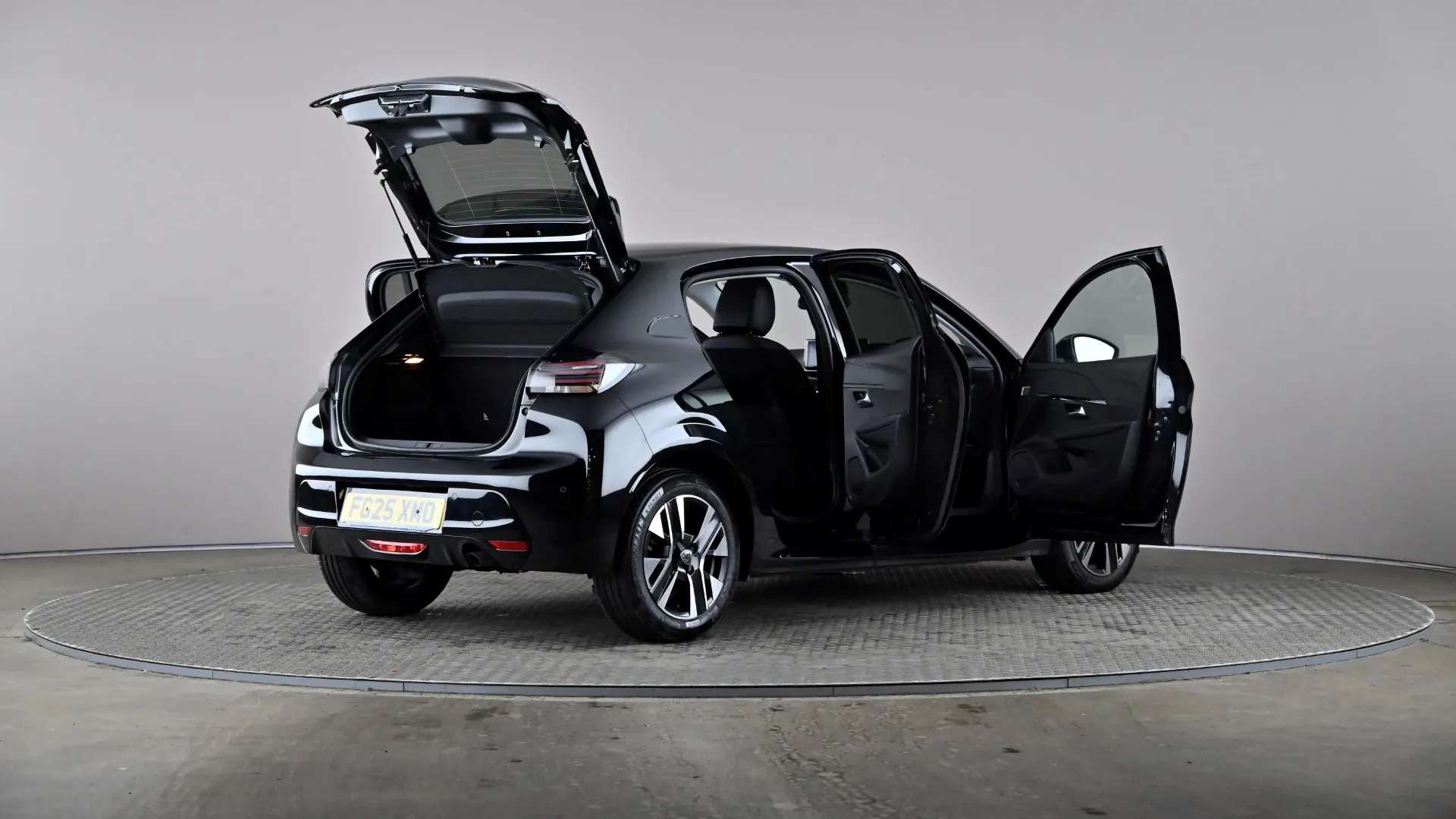 2025 PEUGEOT 208 2025 PEUGEOT 208