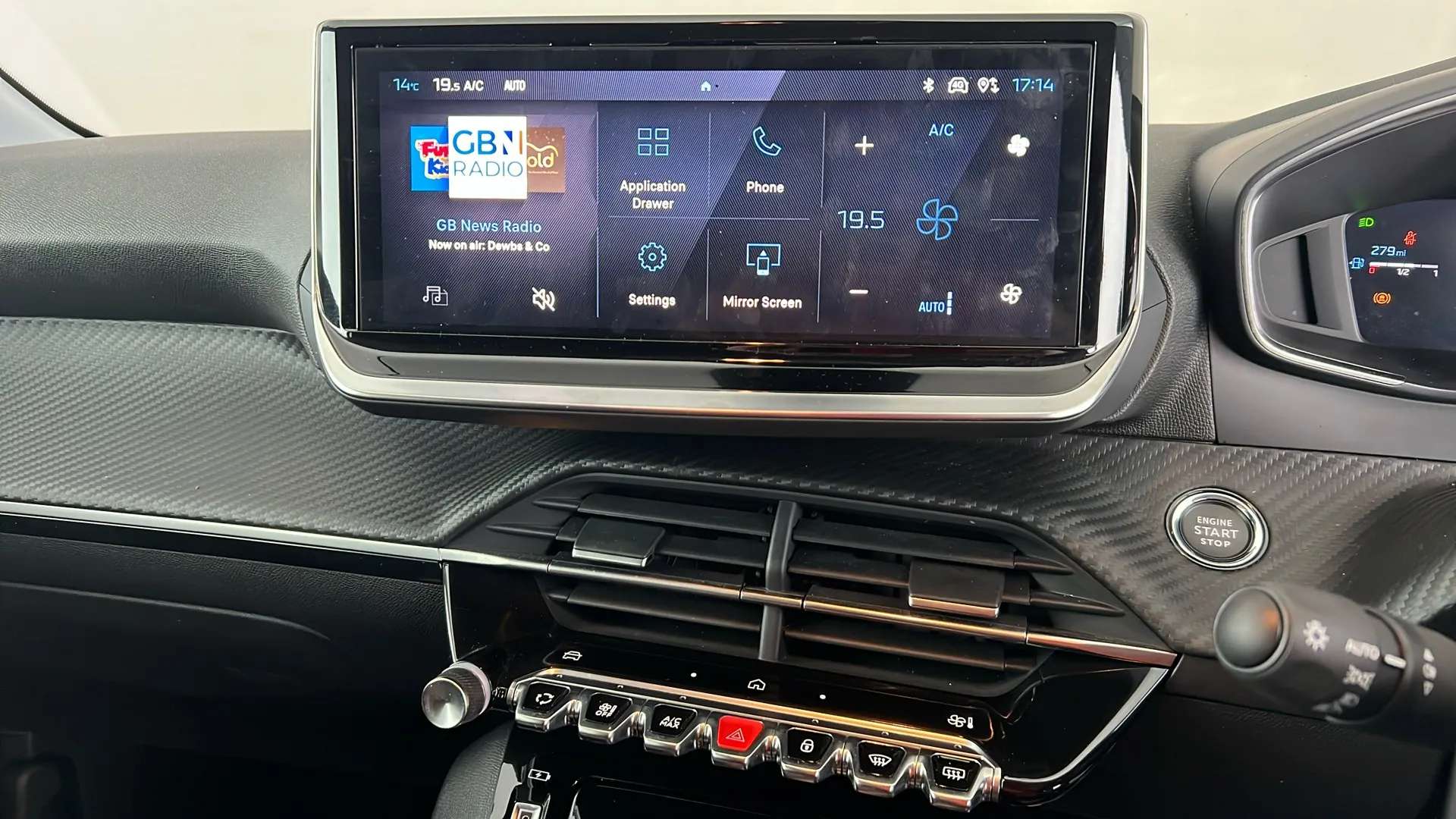 2025 PEUGEOT 208 2025 PEUGEOT 208