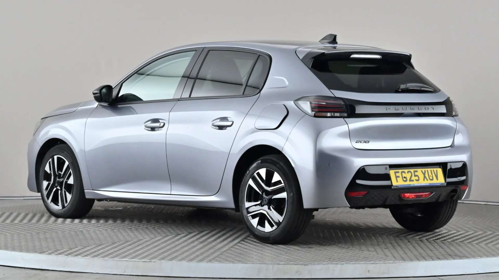 A 2025 PEUGEOT 208 1.2 PureTech 100 Allure A 2025 PEUGEOT 208 1.2 PureTech 100 Allure