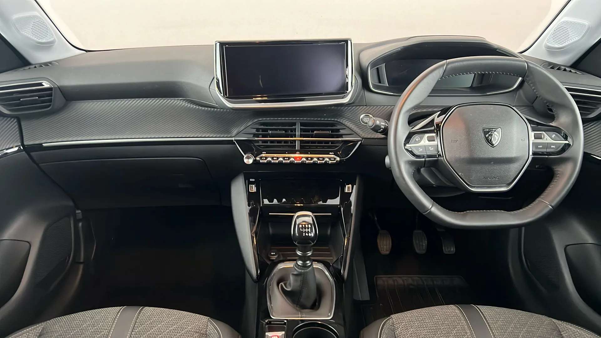 2025 PEUGEOT 208 2025 PEUGEOT 208