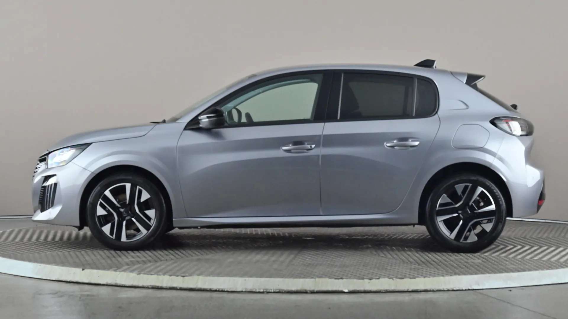 A 2024 PEUGEOT 208 1.2 PureTech 100 Allure A 2024 PEUGEOT 208 1.2 PureTech 100 Allure