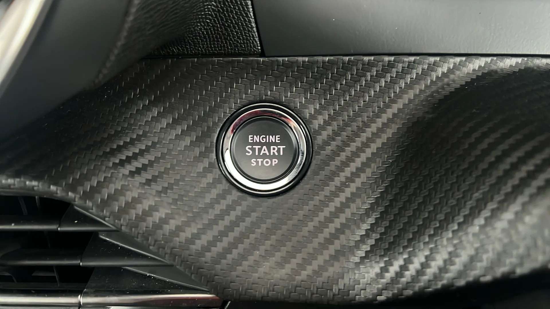 2025 PEUGEOT 208 2025 PEUGEOT 208