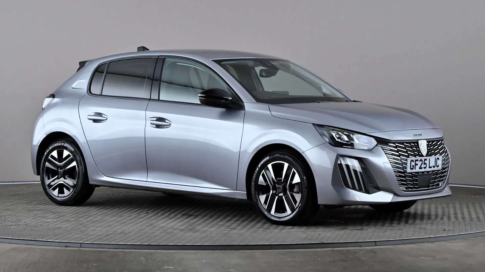 A 2025 PEUGEOT 208 1.2 PureTech 100 Allure A 2025 PEUGEOT 208 1.2 PureTech 100 Allure
