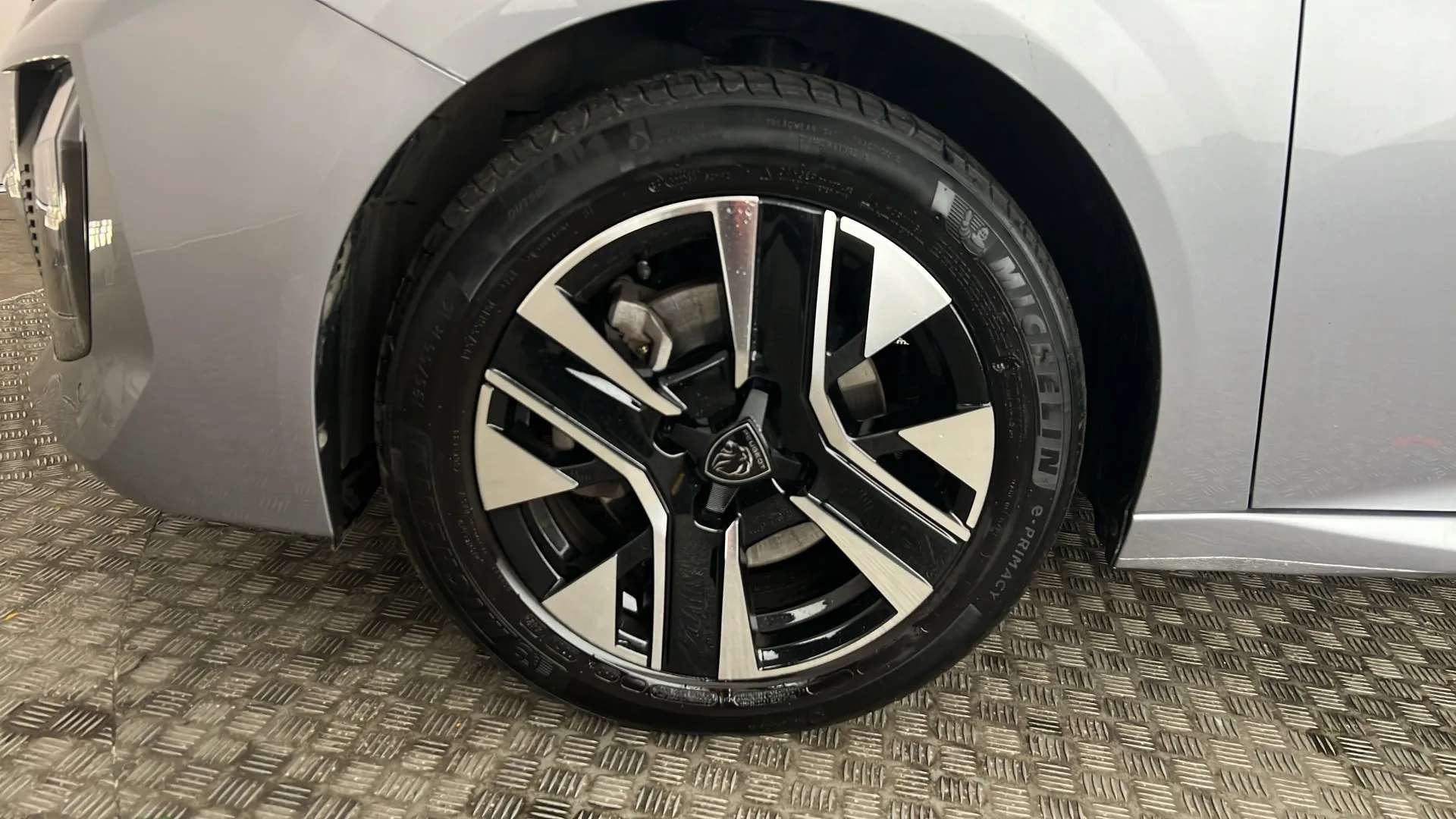 2025 PEUGEOT 208 2025 PEUGEOT 208