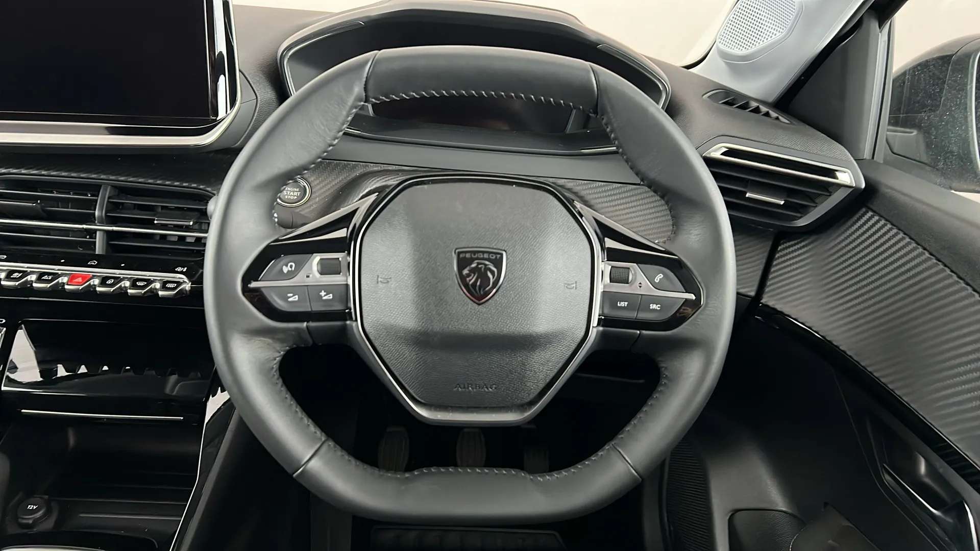 2025 PEUGEOT 208 2025 PEUGEOT 208