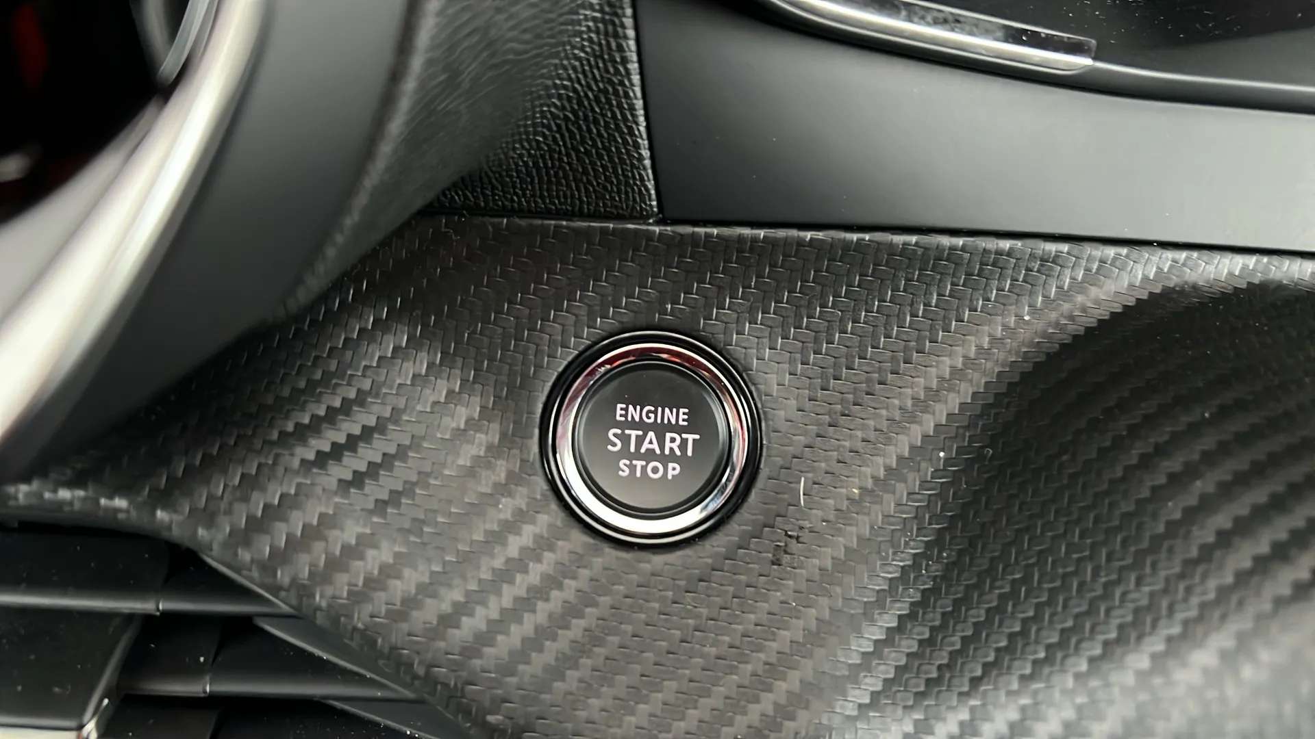 2025 PEUGEOT 208 2025 PEUGEOT 208