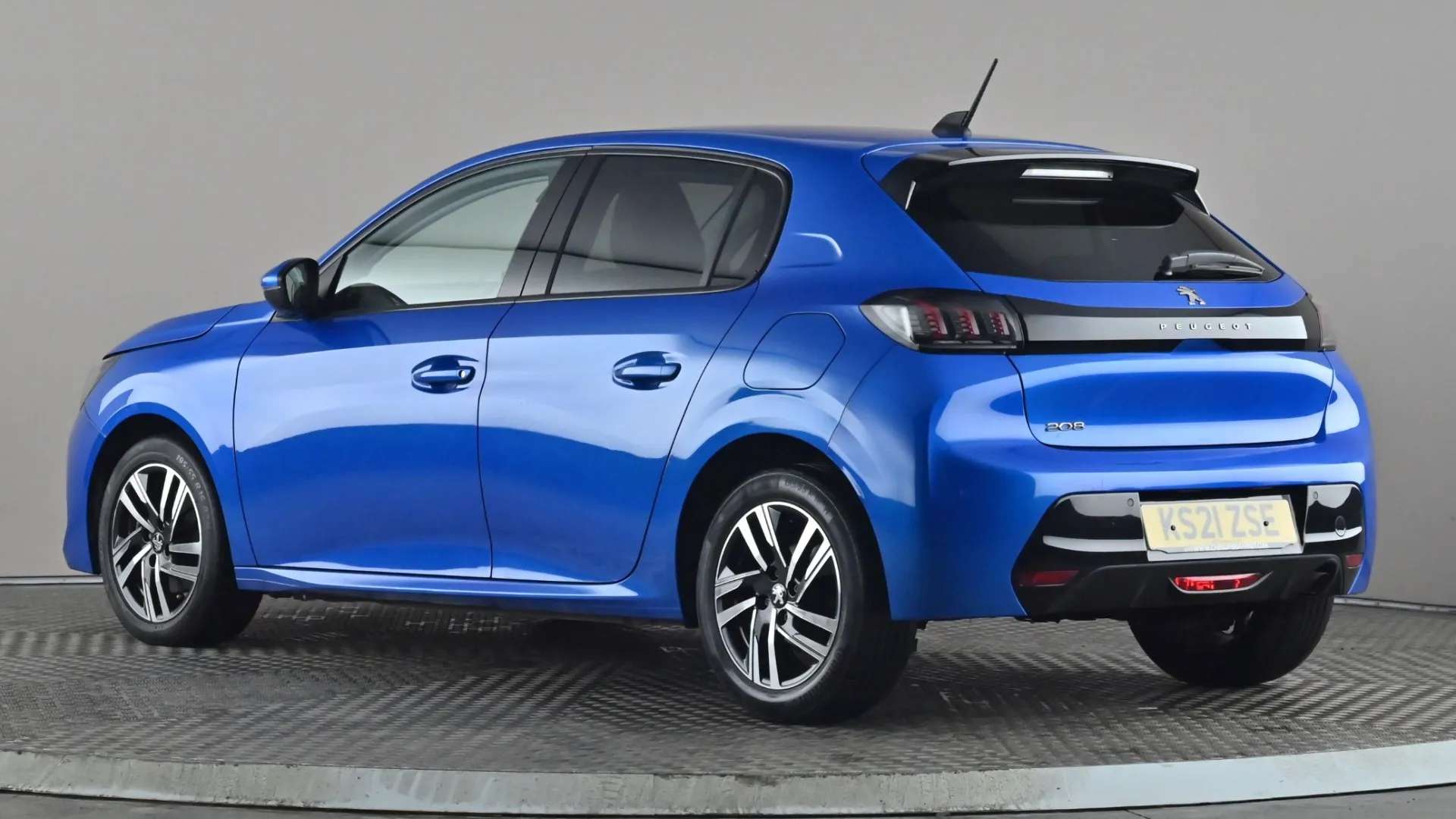 A 2021 PEUGEOT 208 1.2 PureTech 100 Allure A 2021 PEUGEOT 208 1.2 PureTech 100 Allure