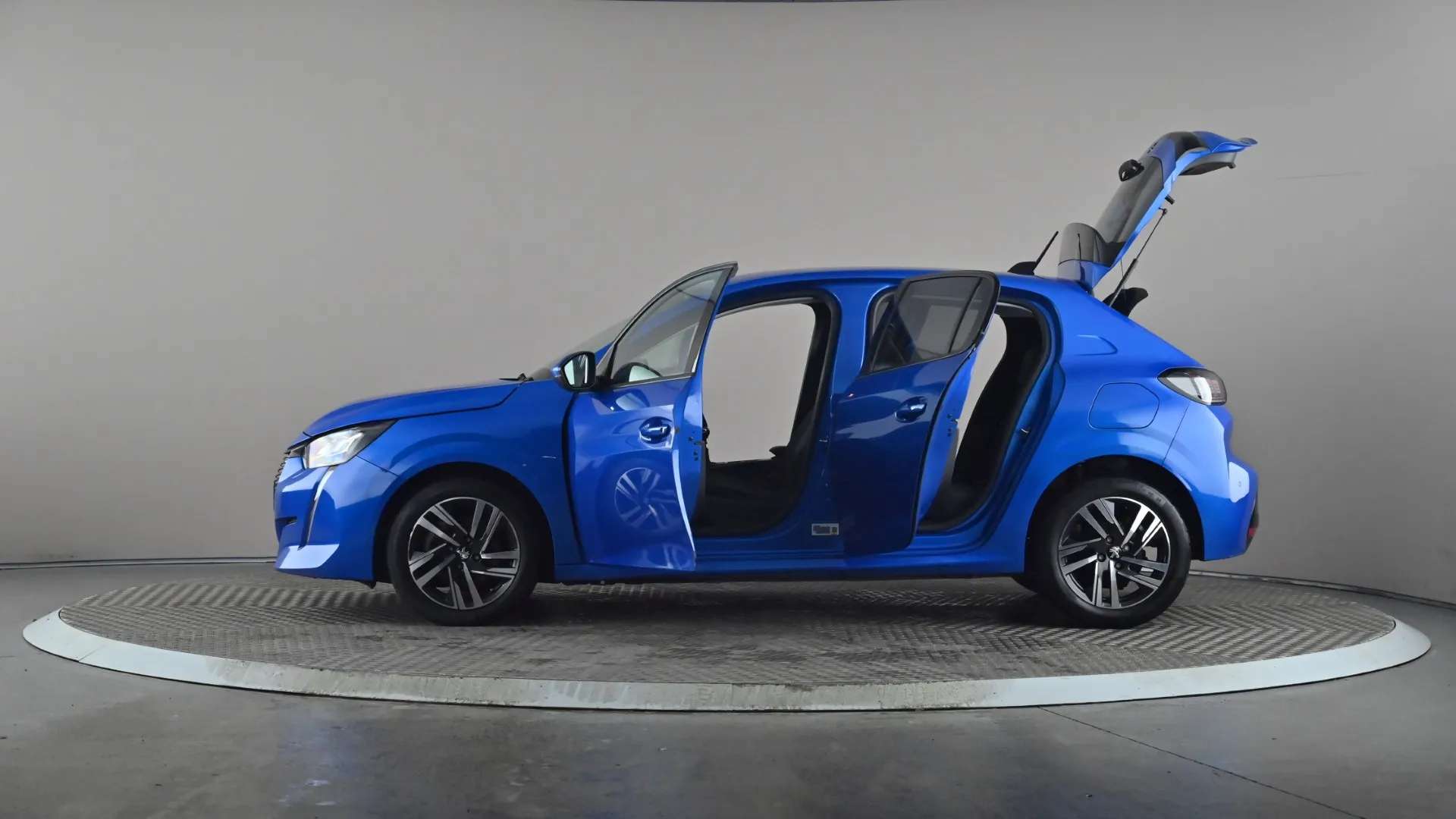 2021 PEUGEOT 208 2021 PEUGEOT 208