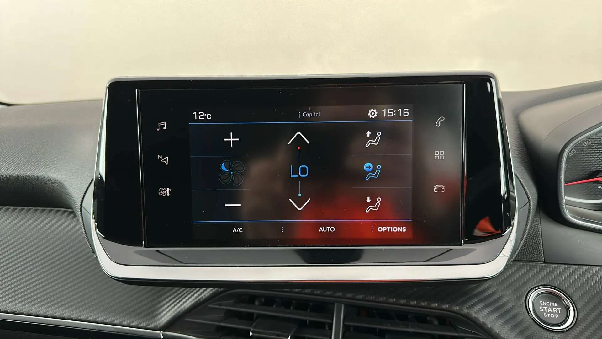 2021 PEUGEOT 208 2021 PEUGEOT 208