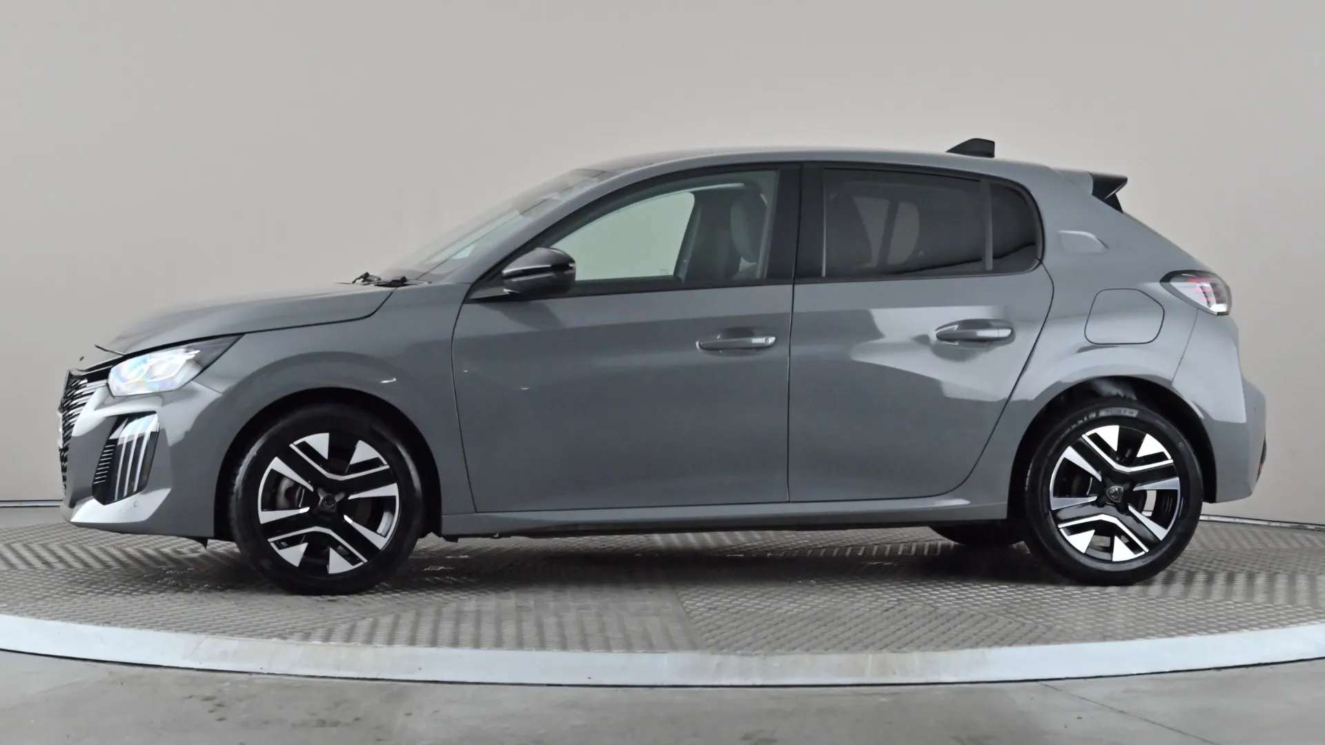 A 2024 PEUGEOT 208 1.2 PureTech 100 Allure A 2024 PEUGEOT 208 1.2 PureTech 100 Allure