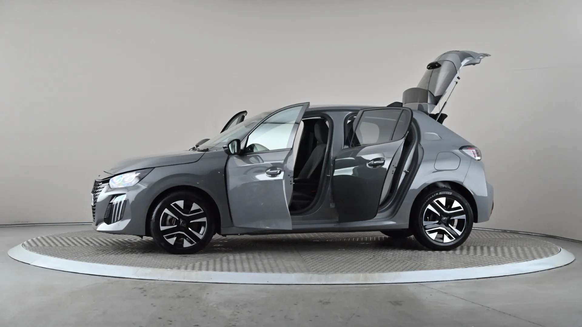 2024 PEUGEOT 208 2024 PEUGEOT 208
