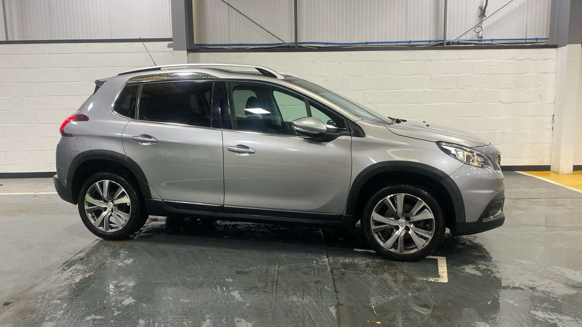 A 2018 PEUGEOT 2008 1.2 PureTech 110 Allure A 2018 PEUGEOT 2008 1.2 PureTech 110 Allure