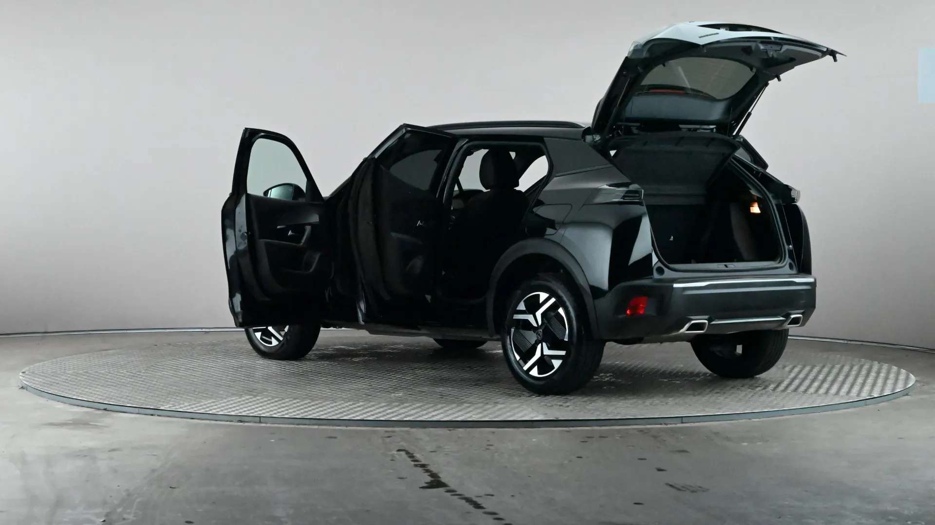 2024 PEUGEOT 2008 2024 PEUGEOT 2008