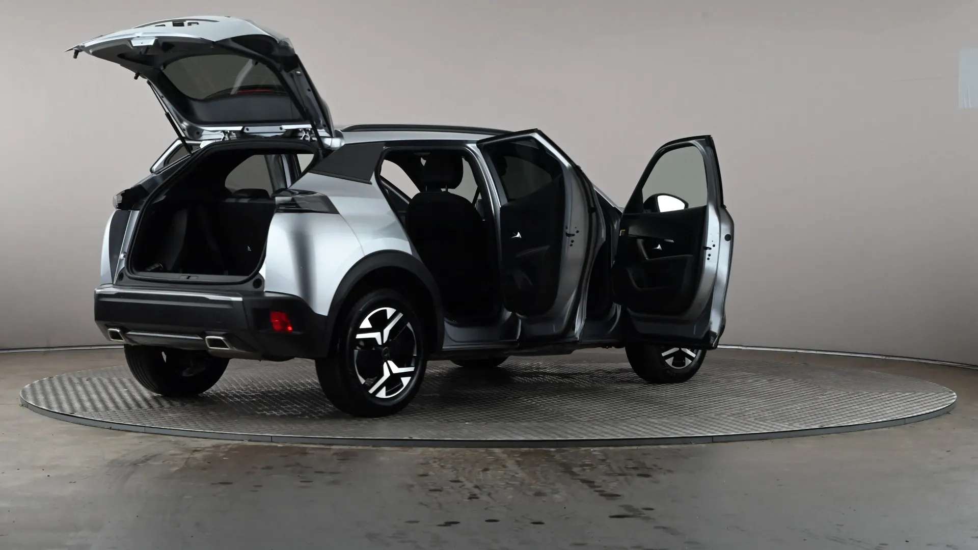 2024 PEUGEOT 2008 2024 PEUGEOT 2008