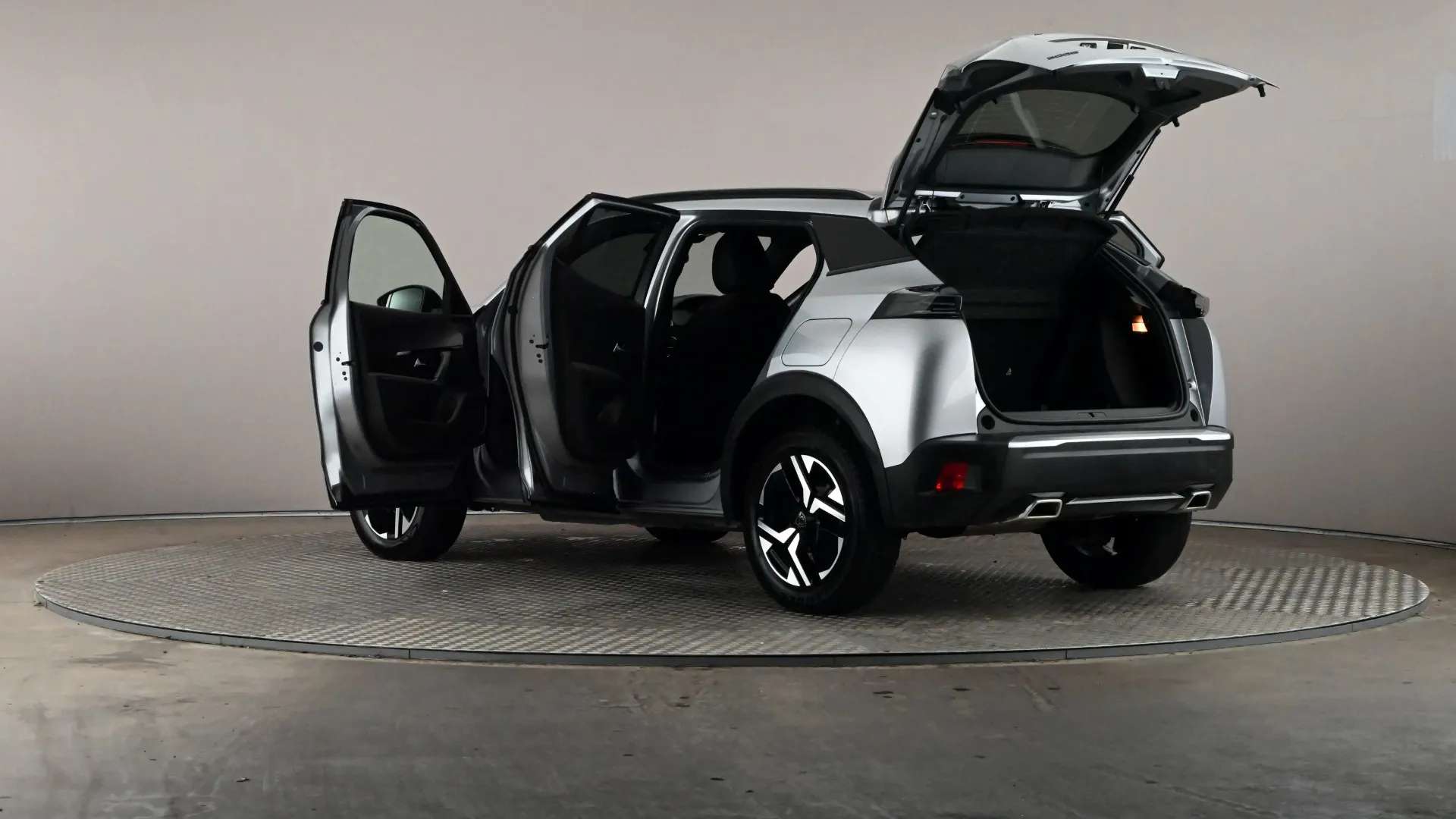 2024 PEUGEOT 2008 2024 PEUGEOT 2008