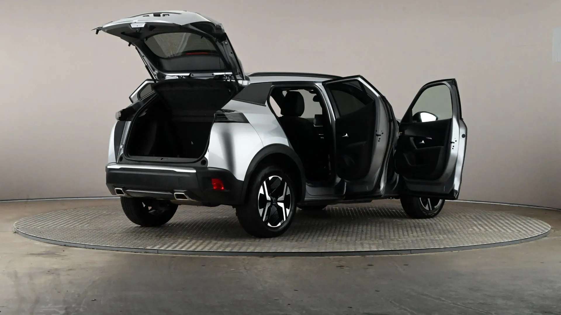 2024 PEUGEOT 2008 2024 PEUGEOT 2008