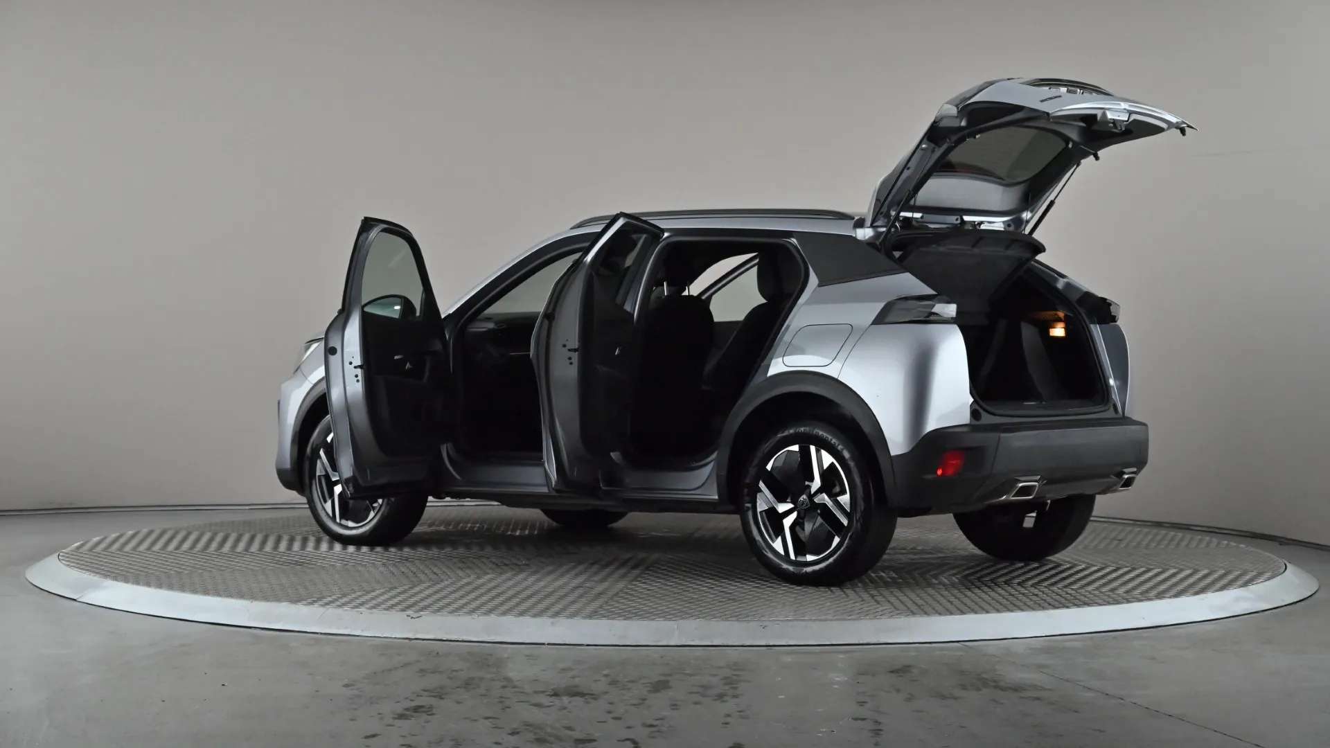 2023 PEUGEOT 2008 2023 PEUGEOT 2008