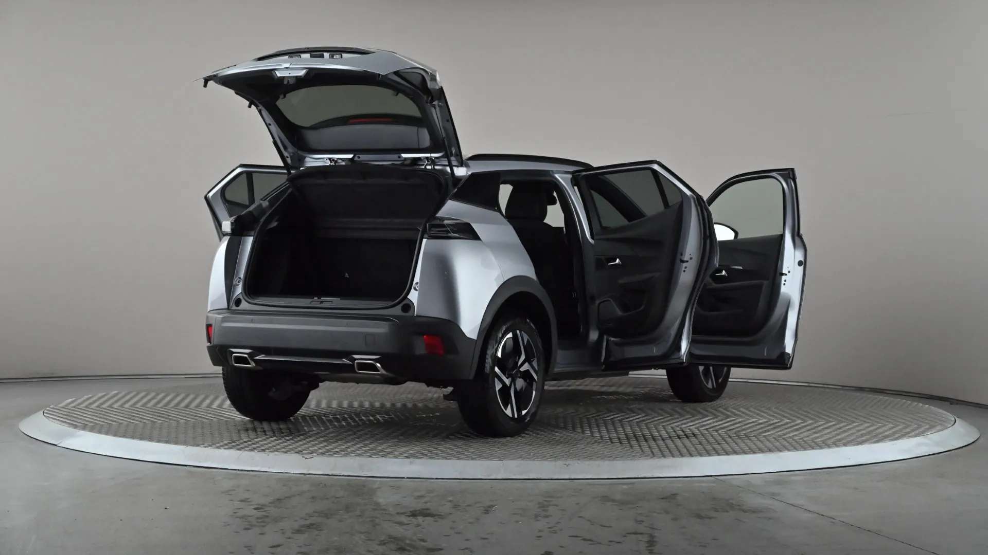 2023 PEUGEOT 2008 2023 PEUGEOT 2008