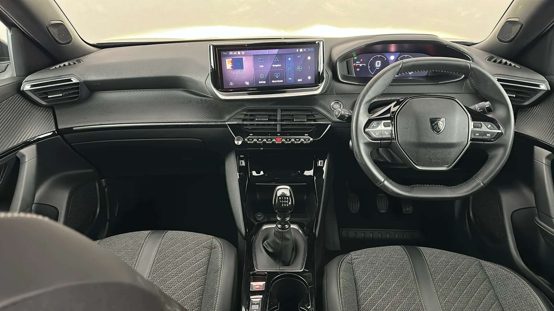 2023 PEUGEOT 2008 2023 PEUGEOT 2008