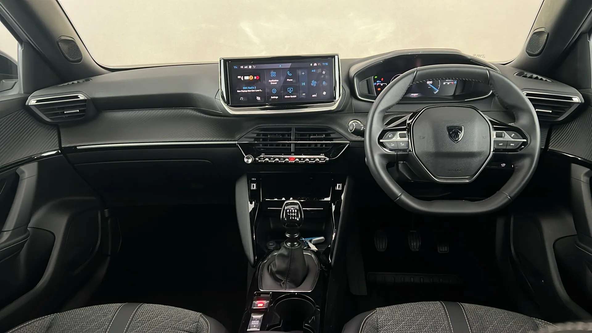 2024 PEUGEOT 2008 2024 PEUGEOT 2008