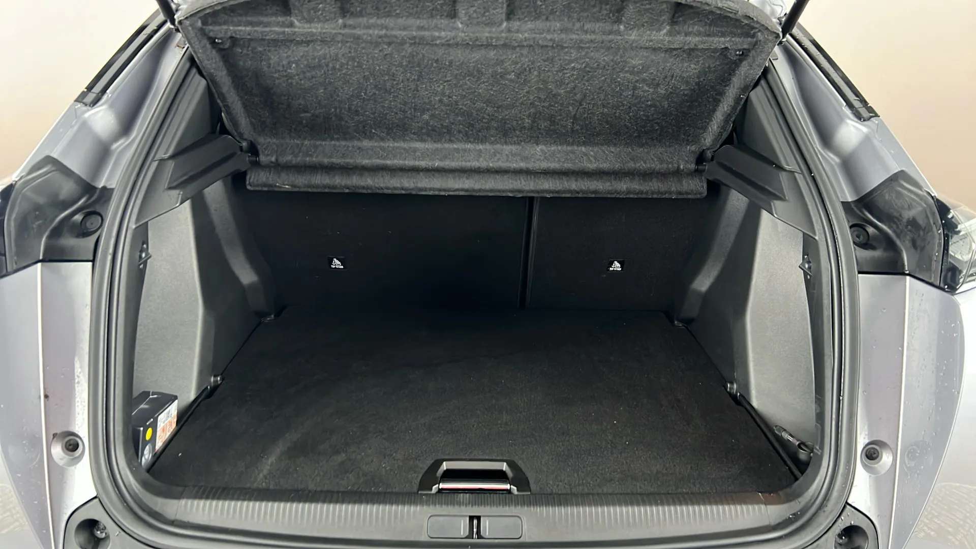 2024 PEUGEOT 2008 2024 PEUGEOT 2008