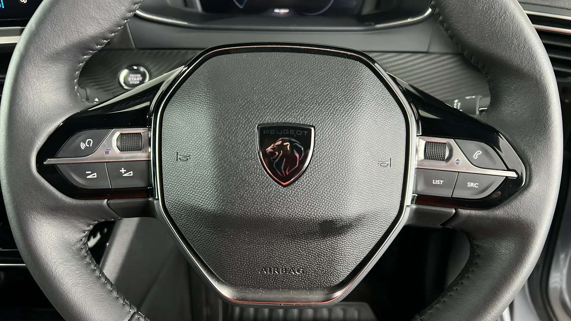 2024 PEUGEOT 2008 2024 PEUGEOT 2008