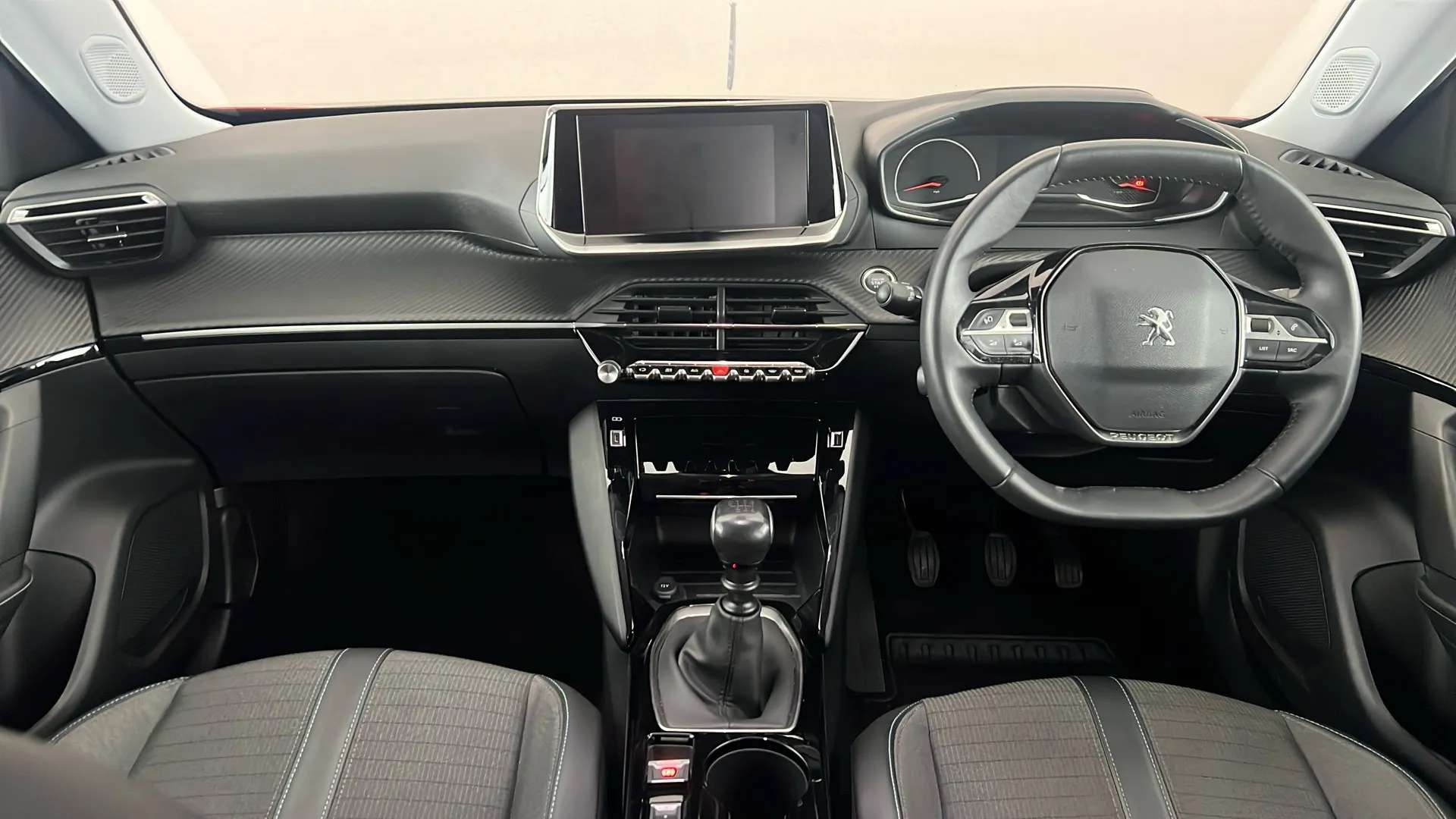 2021 PEUGEOT 2008 2021 PEUGEOT 2008